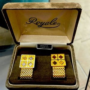 Men vintage 50,s Royals cuffs ❤️❤️❤️